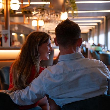 The Club Hotel At Goffs ネース エクステリア 写真