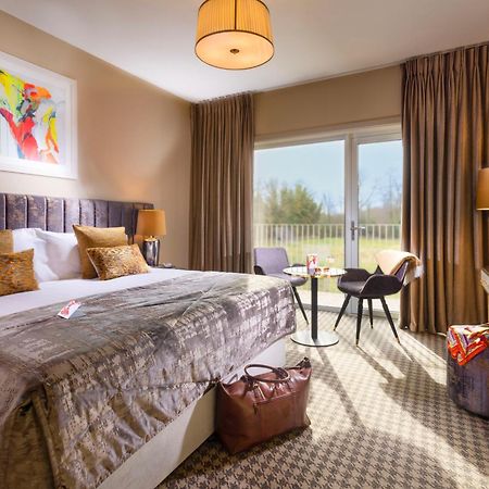 The Club Hotel At Goffs ネース エクステリア 写真