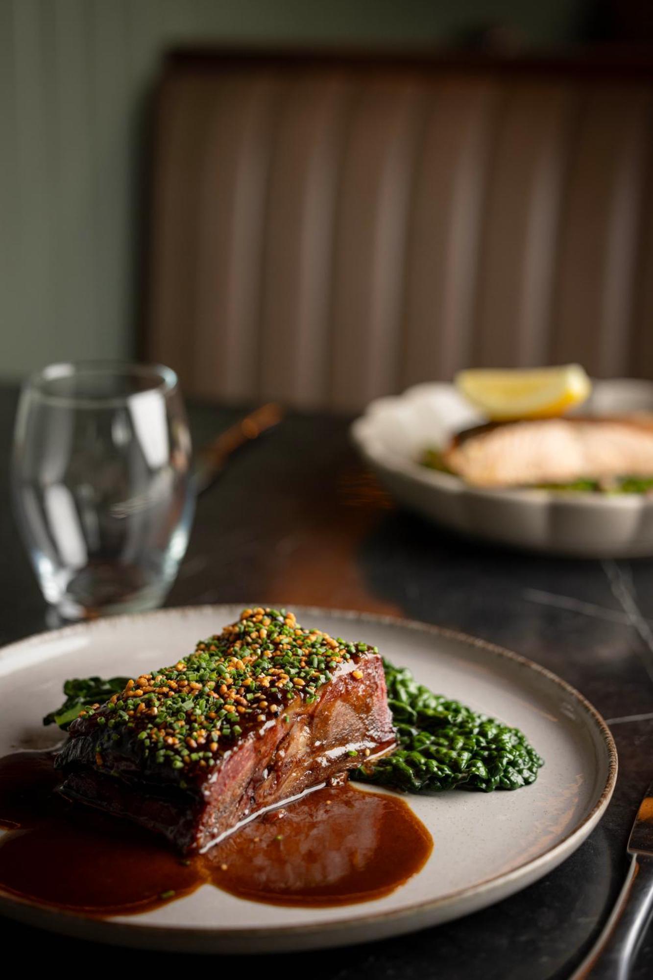 The Club Hotel At Goffs ネース エクステリア 写真
