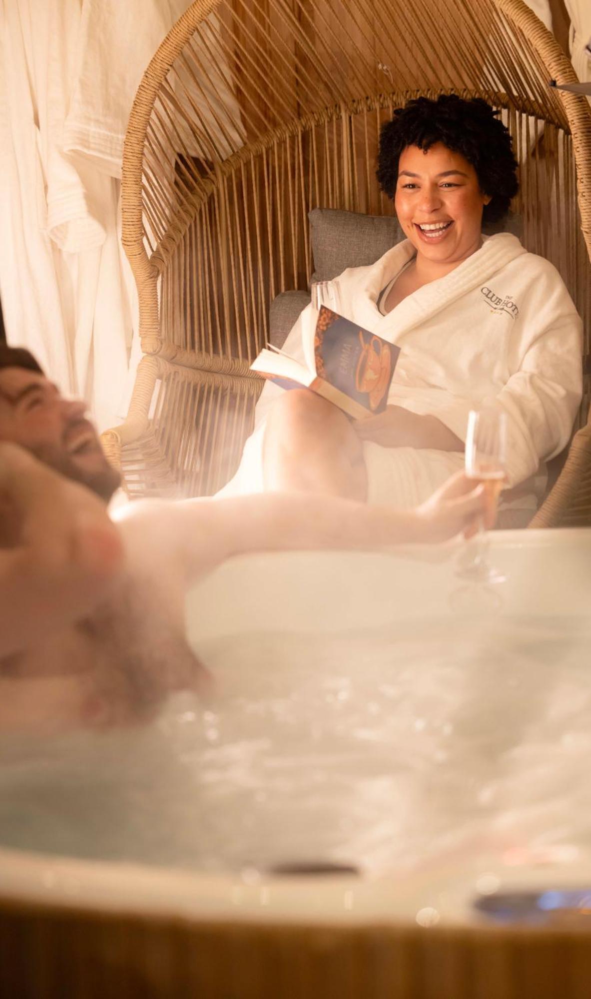 The Club Hotel At Goffs ネース エクステリア 写真